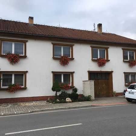 Apartman Olesnik 아파트 외부 사진