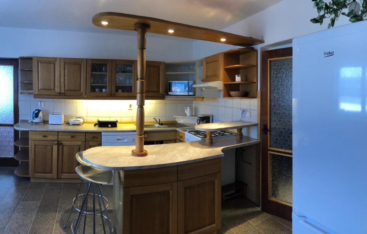 Apartman Olesnik 아파트 외부 사진